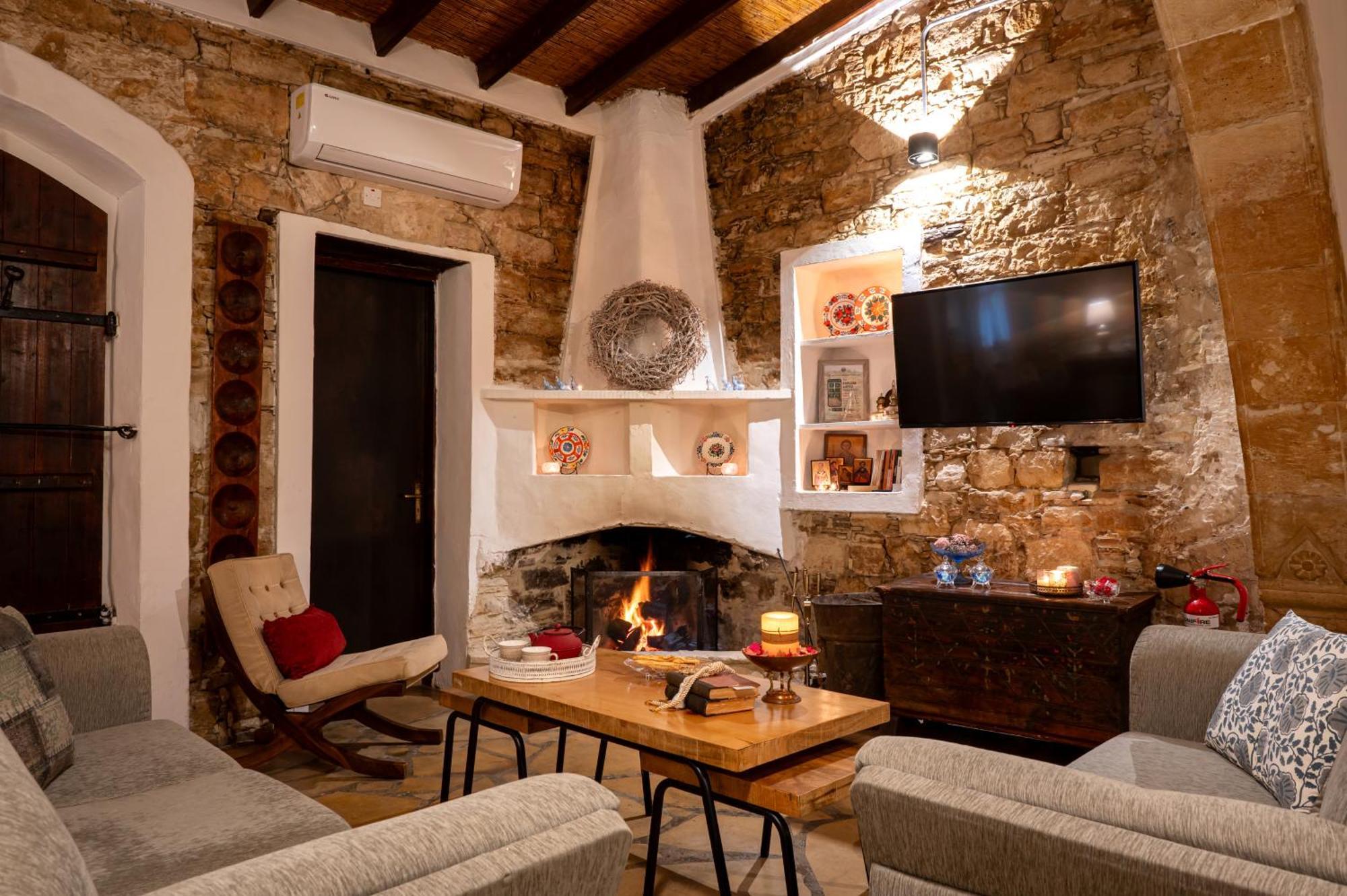 Oinoessa Traditional Boutique Guest Houses Lofou Buitenkant foto