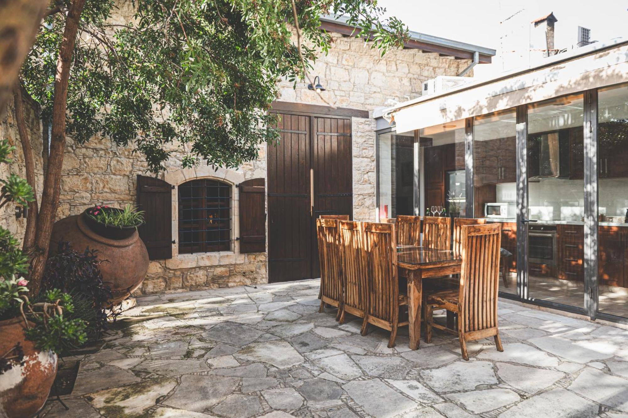 Oinoessa Traditional Boutique Guest Houses Lofou Buitenkant foto