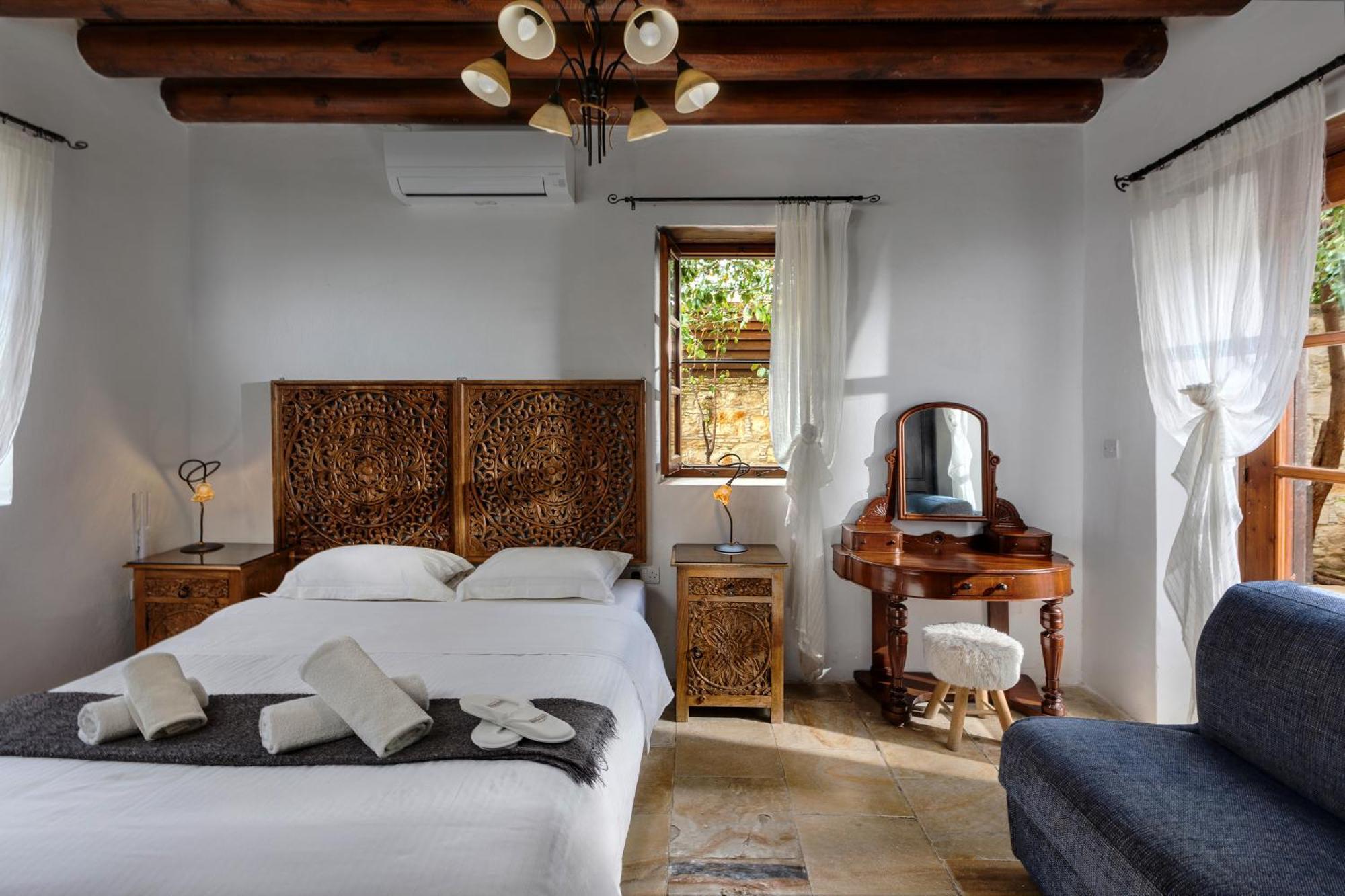Oinoessa Traditional Boutique Guest Houses Lofou Buitenkant foto