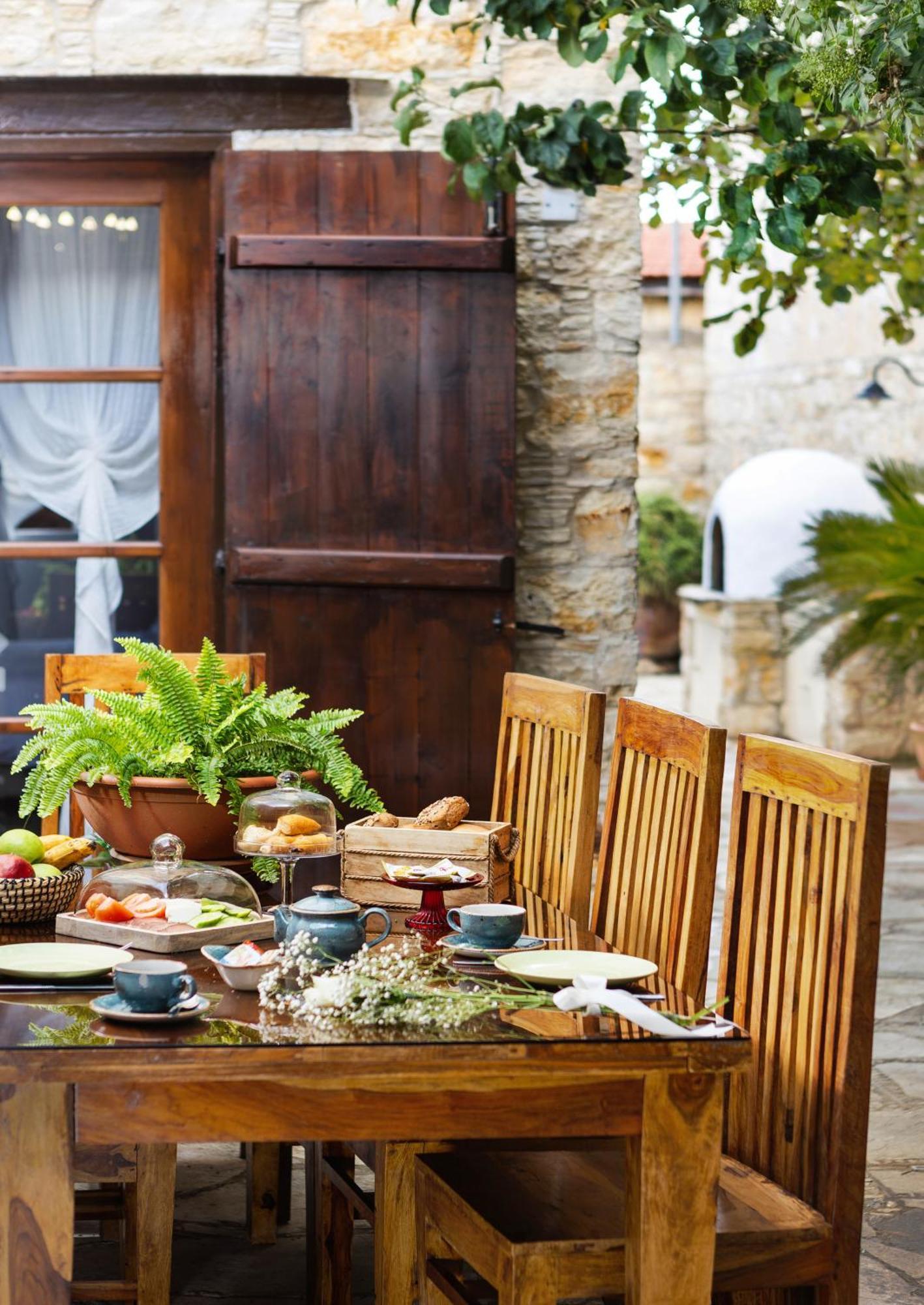 Oinoessa Traditional Boutique Guest Houses Lofou Buitenkant foto