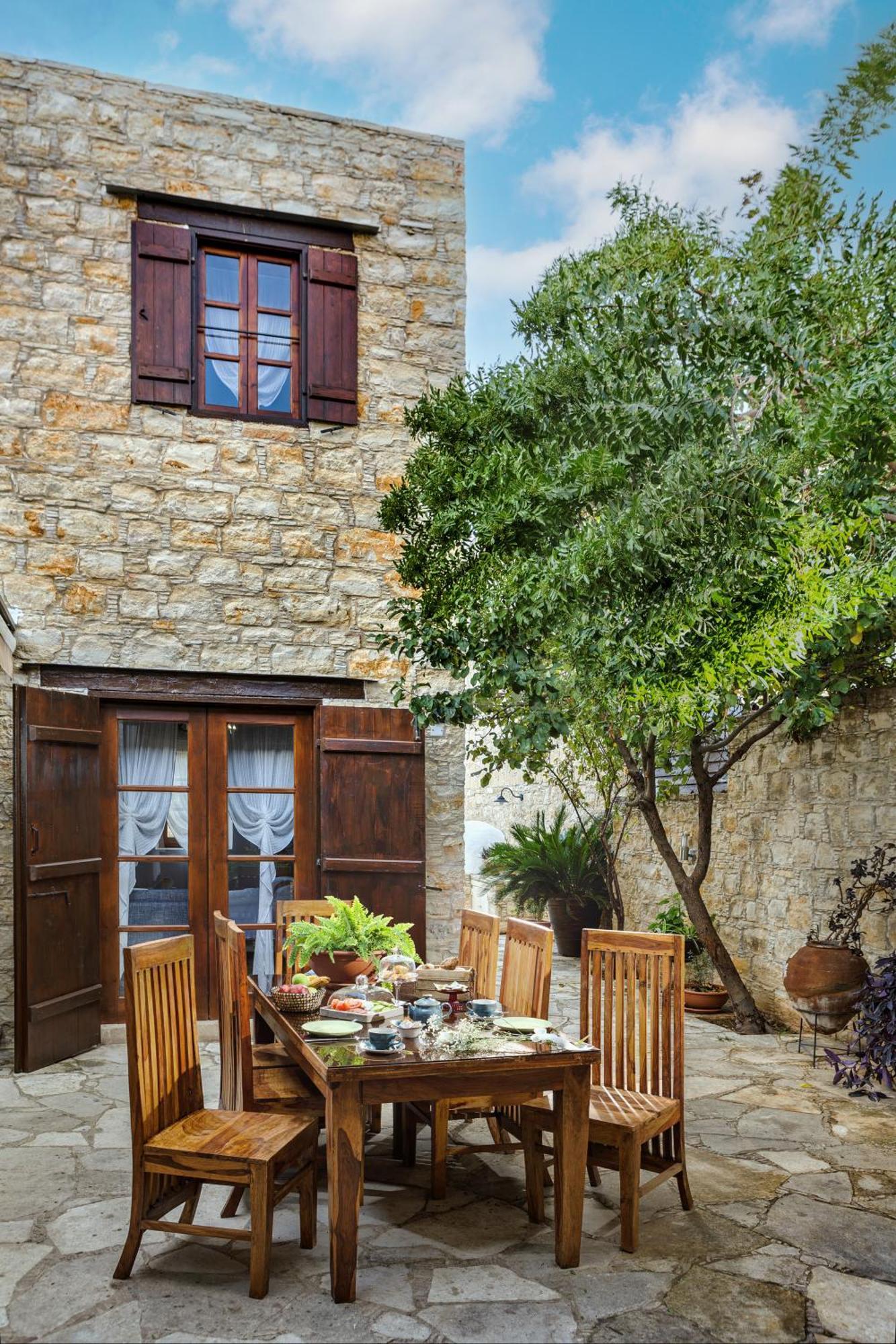 Oinoessa Traditional Boutique Guest Houses Lofou Buitenkant foto